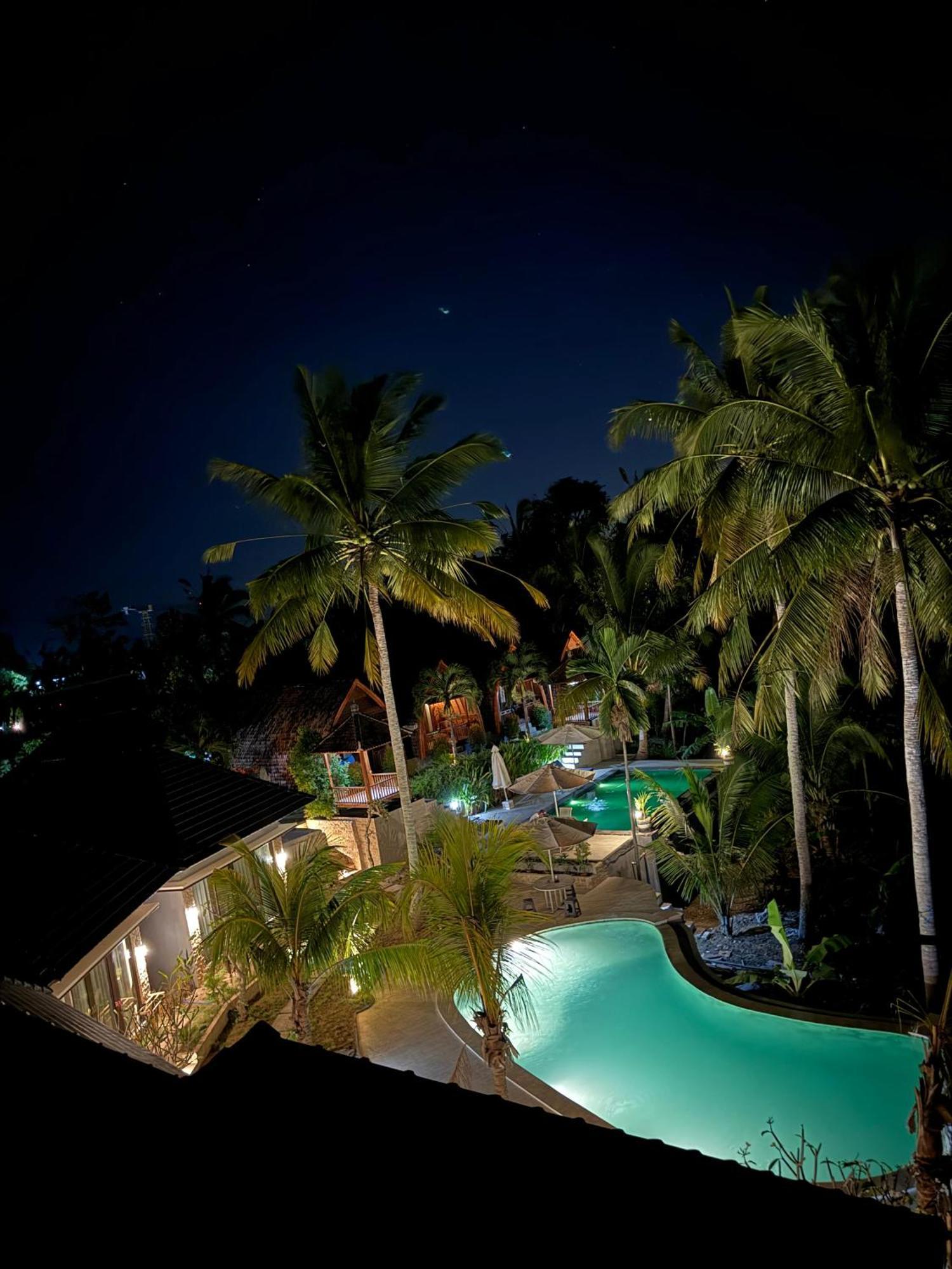 Kelingking Mesari Villa And Spa Batumadeg Exterior foto